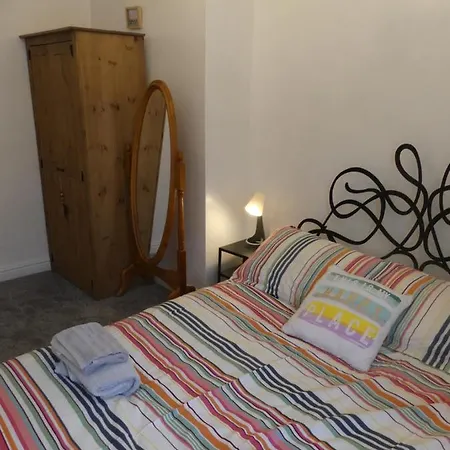 Rowland House - Skipton, Dales Gateway